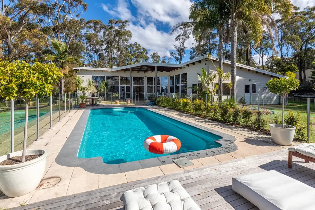 Tura Beach 5 Bedroom 1 Casuarina Place, Tura Beach