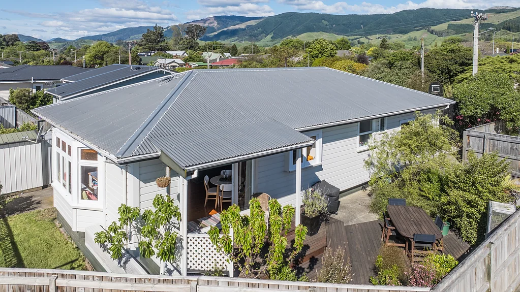 Richmond 2ห้องนอน TWO BEDROOMS + RUMPUS - IN THE HEART OF RICHMOND