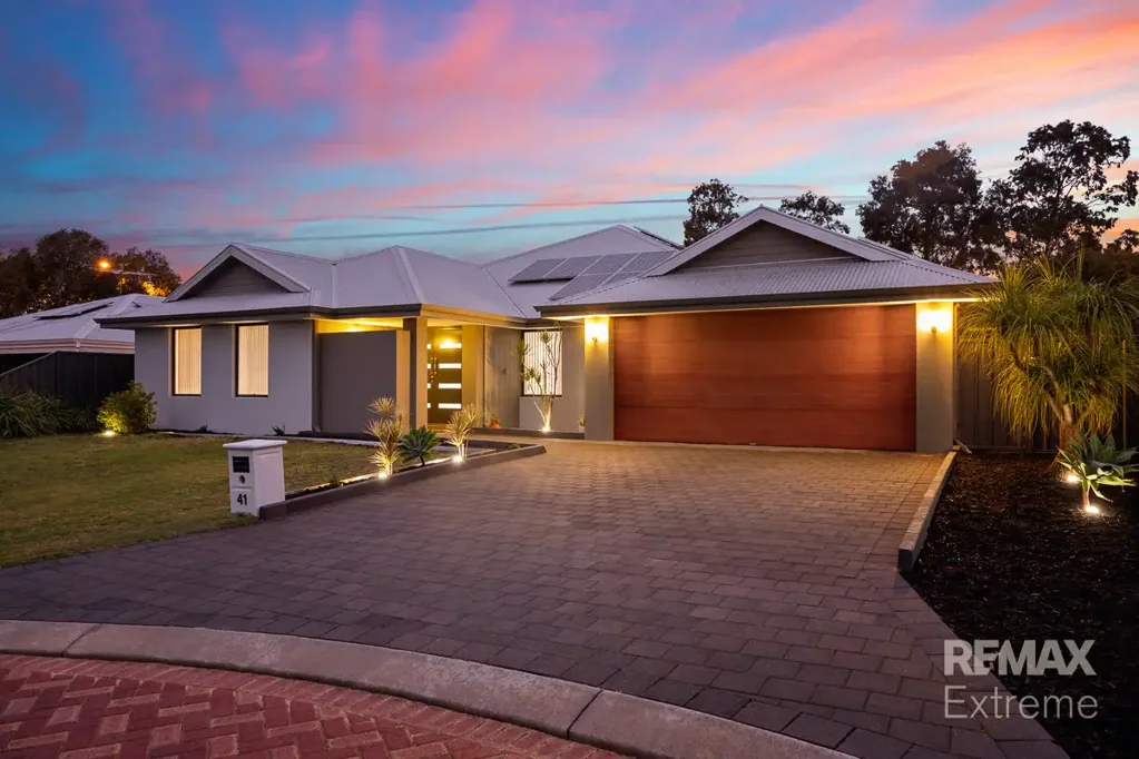 41 Ornata Bend, Banksia Grove, WA 6031