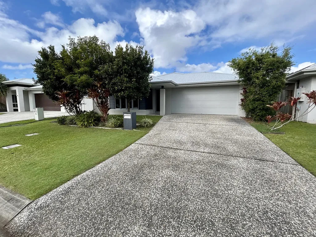 Stunning Home in Great Location!