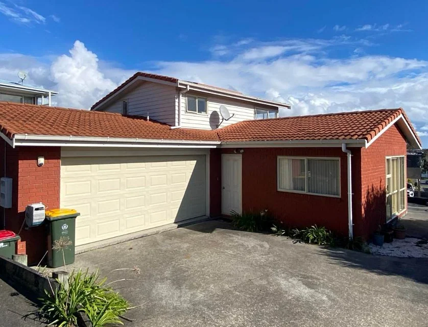 66A Sorrel Crescent, Bucklands Beach, Manukau City, 2 ਕਮਰੇ, 2 ਬਾਥਰੂਮ, House