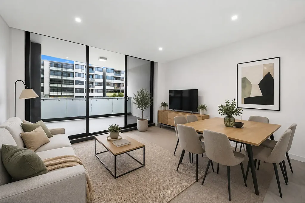 Waterloo 2 Bedroom Stylish Urban Comfort with Quiet Charm