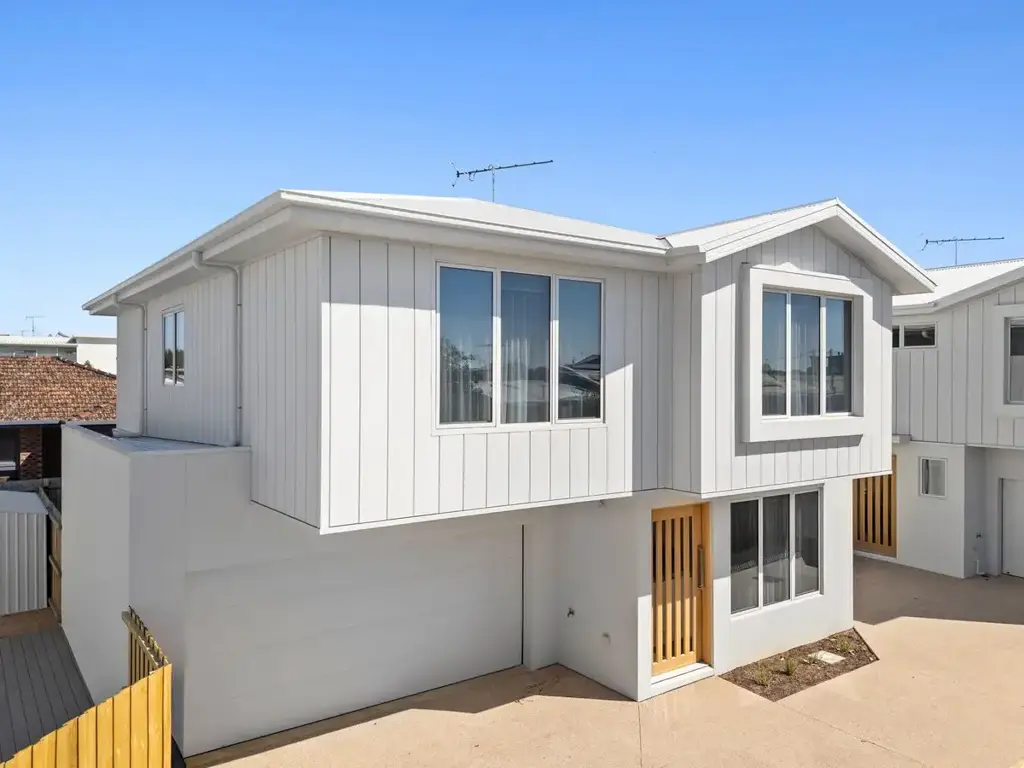 Torquay 4房  AN AMAZING OPPORTUNITY IN OLD TORQUAY