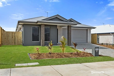 57 Outlook Boulevard, Gleneagle, QLD 4285, 4房, 2浴, House