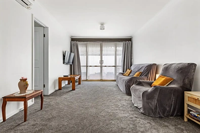 2/1108 Howitt Street, Wendouree, VIC 3355, 2 slaapkamers, 1 badkamers, House