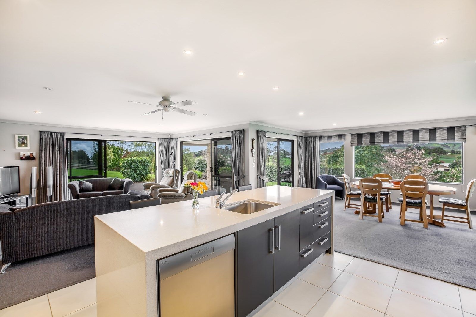 14 Kern Road, Ramarama, Auckland - Franklin, 5 habitaciones, 0 baños