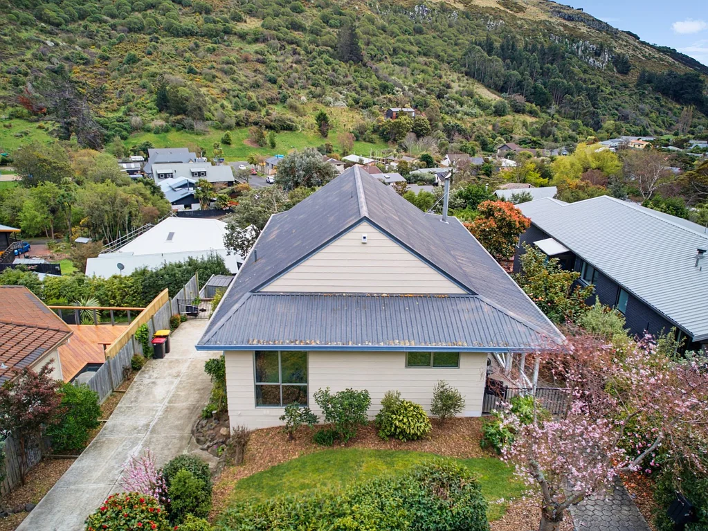 Sumner 3 Bedroom Sunshine, Greenery and the Sumner Lifestyle