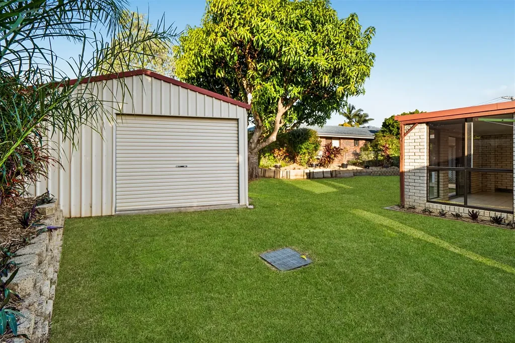 Alexandra Hills 4 Bedroom Multiple-Use Property. Tidy But Screaming For Renovations. Deceased Estate.