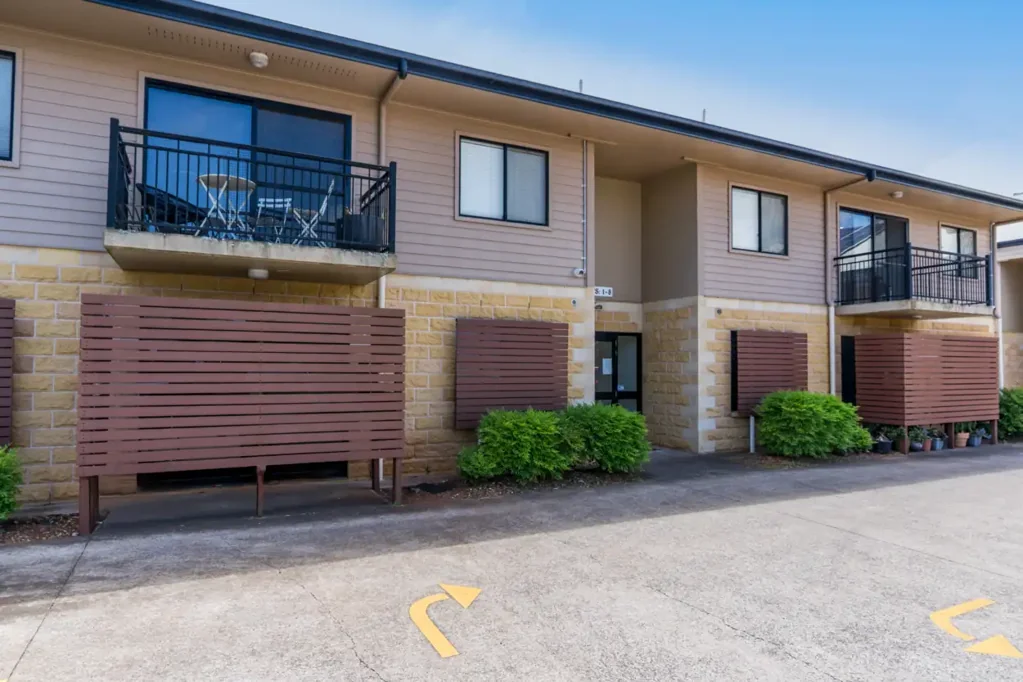 4/1-3 Uniplaza Court, Kearneys Spring, QLD 4350