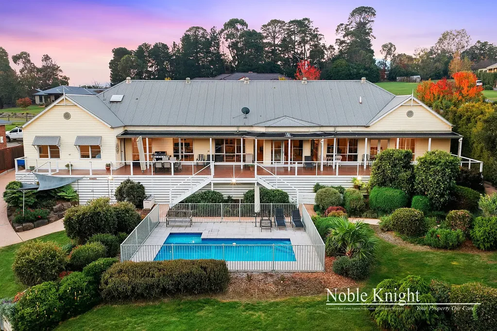 Healesville 5ห้องนอน Prestigious Healesville Family Sanctuary Awaits