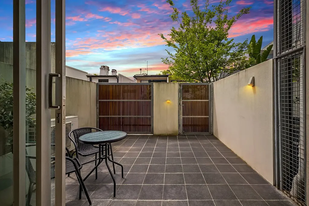 Woolloomooloo 1Kwarto Two-Level Indoor-Outdoor Retreat