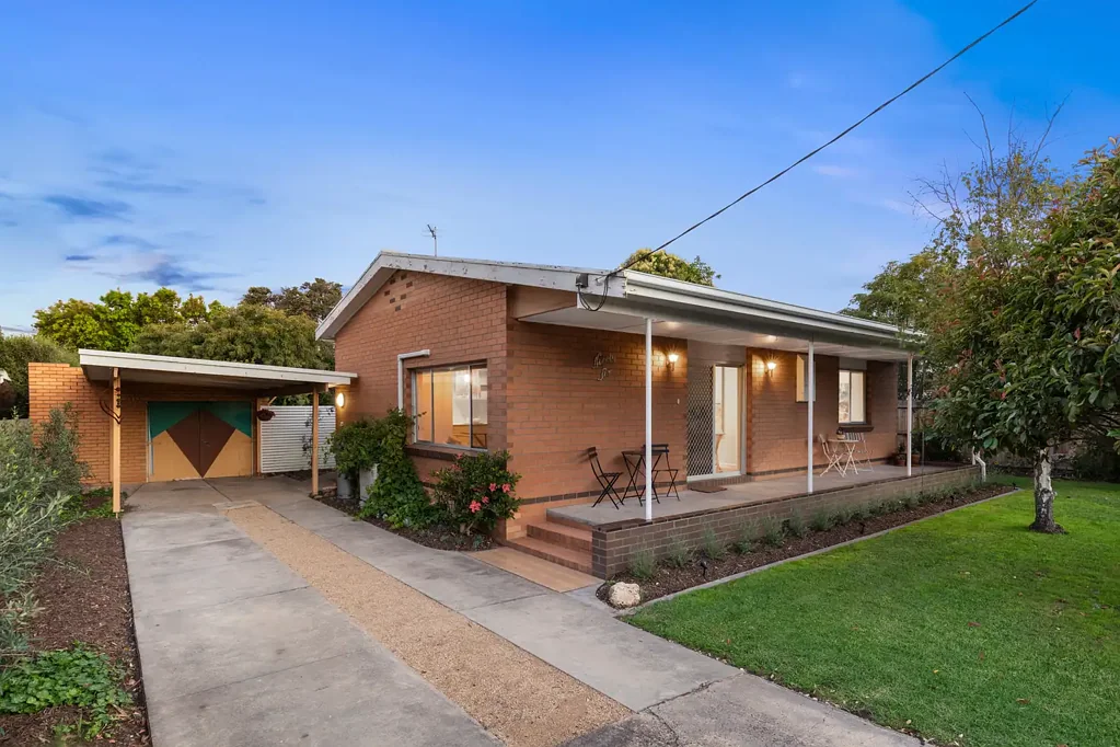 Barwon Heads 4Kwarto Heart of the village, rare land & flexibility