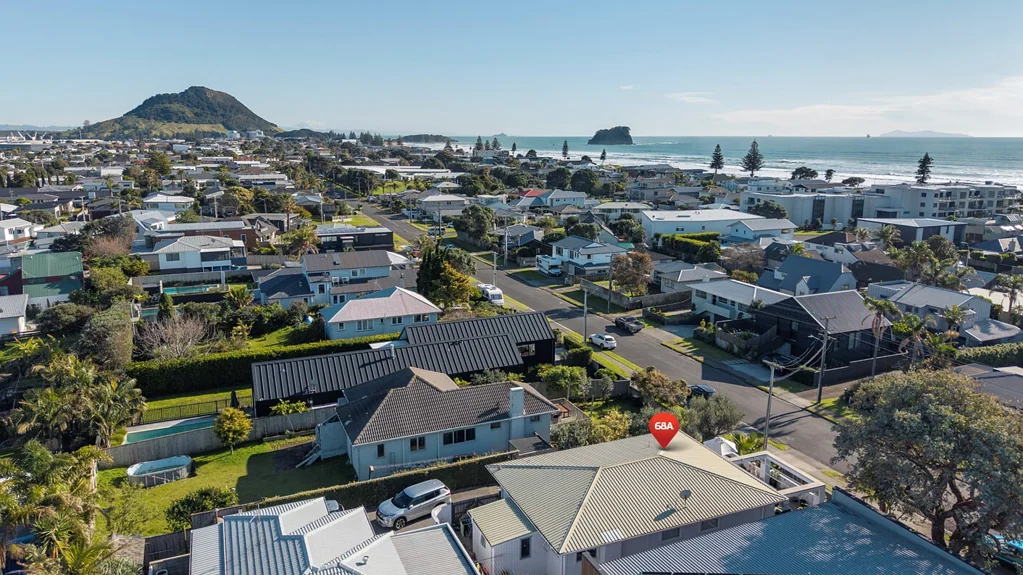 Mount Maunganui 4房  Peaceful, Easy, Beach Paradise - with Character