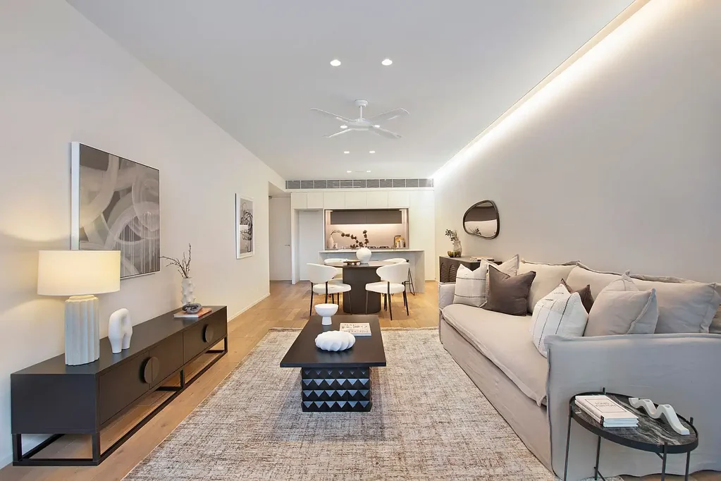 Randwick 1 Slaapkamer Luxuriously Oversized 1 Bedroom + Study Apartment In The Tightly Held "Newmarket" Precinct