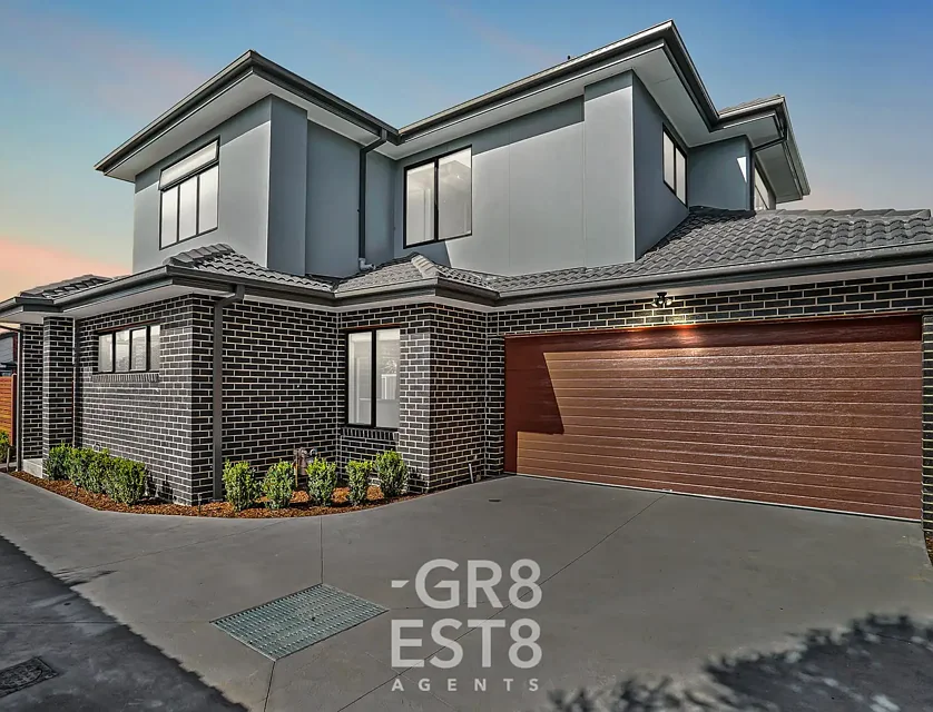 2/25 Navarre Drive, Cranbourne West, South East Melbourne, 4 habitaciones, 3 baños, House