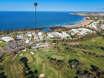 Bargara 2 Bedroom Absolute Oceanfront Living in Bargara