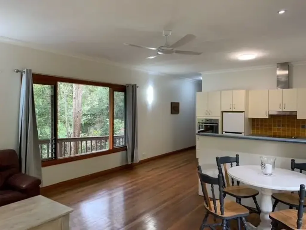Rainforest Living - Furnished One-Bedroom Home