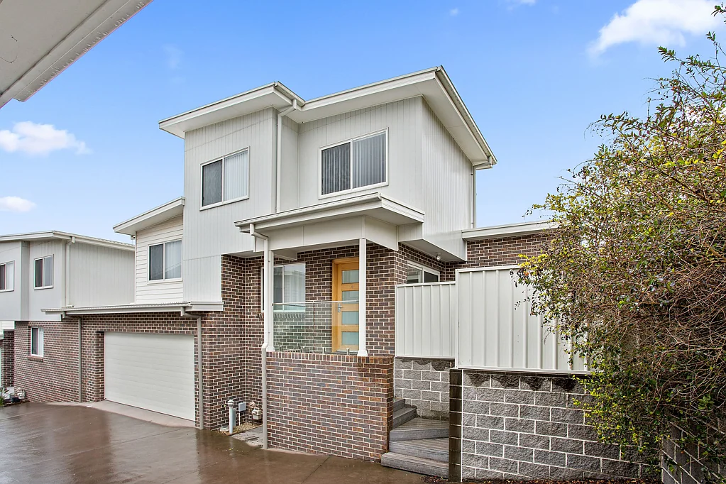 3/27 Whittaker Street, Flinders, NSW 2529