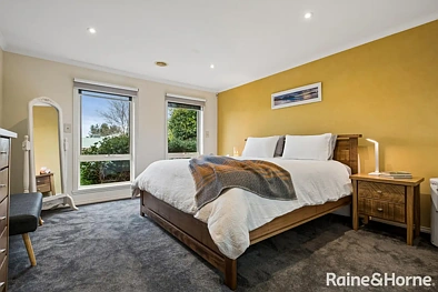 22 Duncraig Grove, Sunbury, VIC 3429, 4 Bedrooms, 2 Bathrooms, House