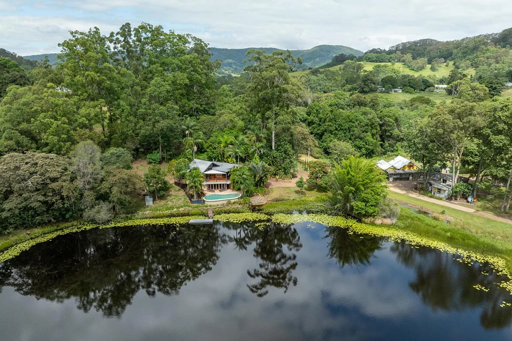 Kin Kin Noosa Hinterland Private Waterfront