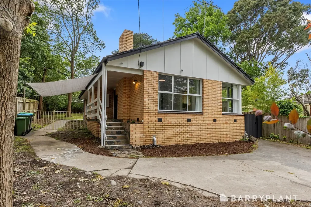 Renovated Home in the Heart of Croydon