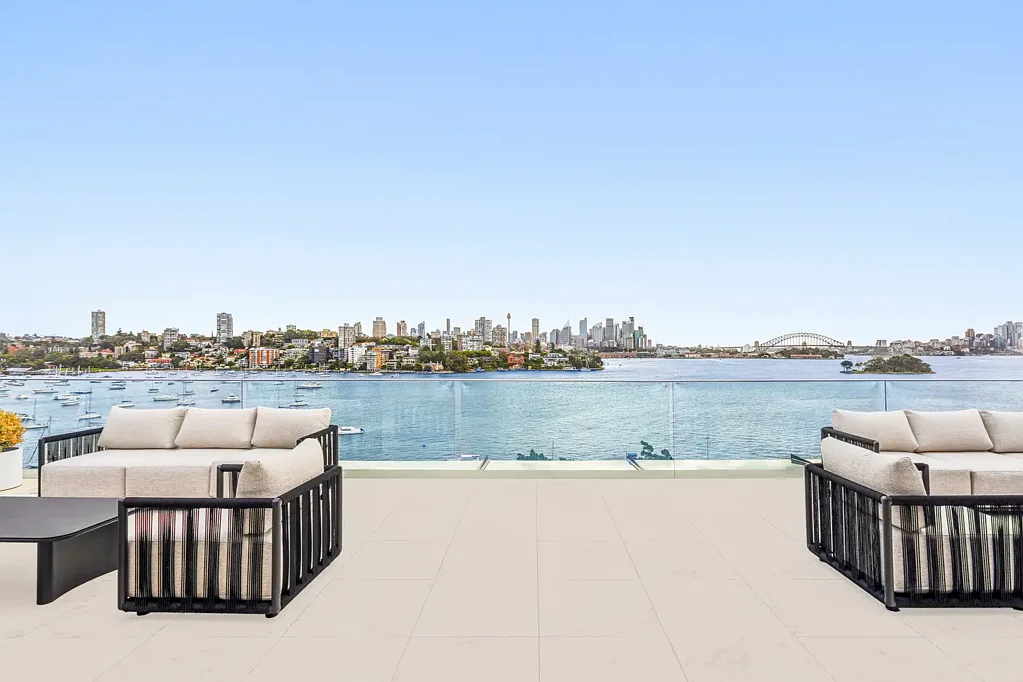 Point Piper 3 Bedroom Iconic House-like Penthouse with Approx. 416sqm of In and Outdoor Living with the Best View in Sydney.