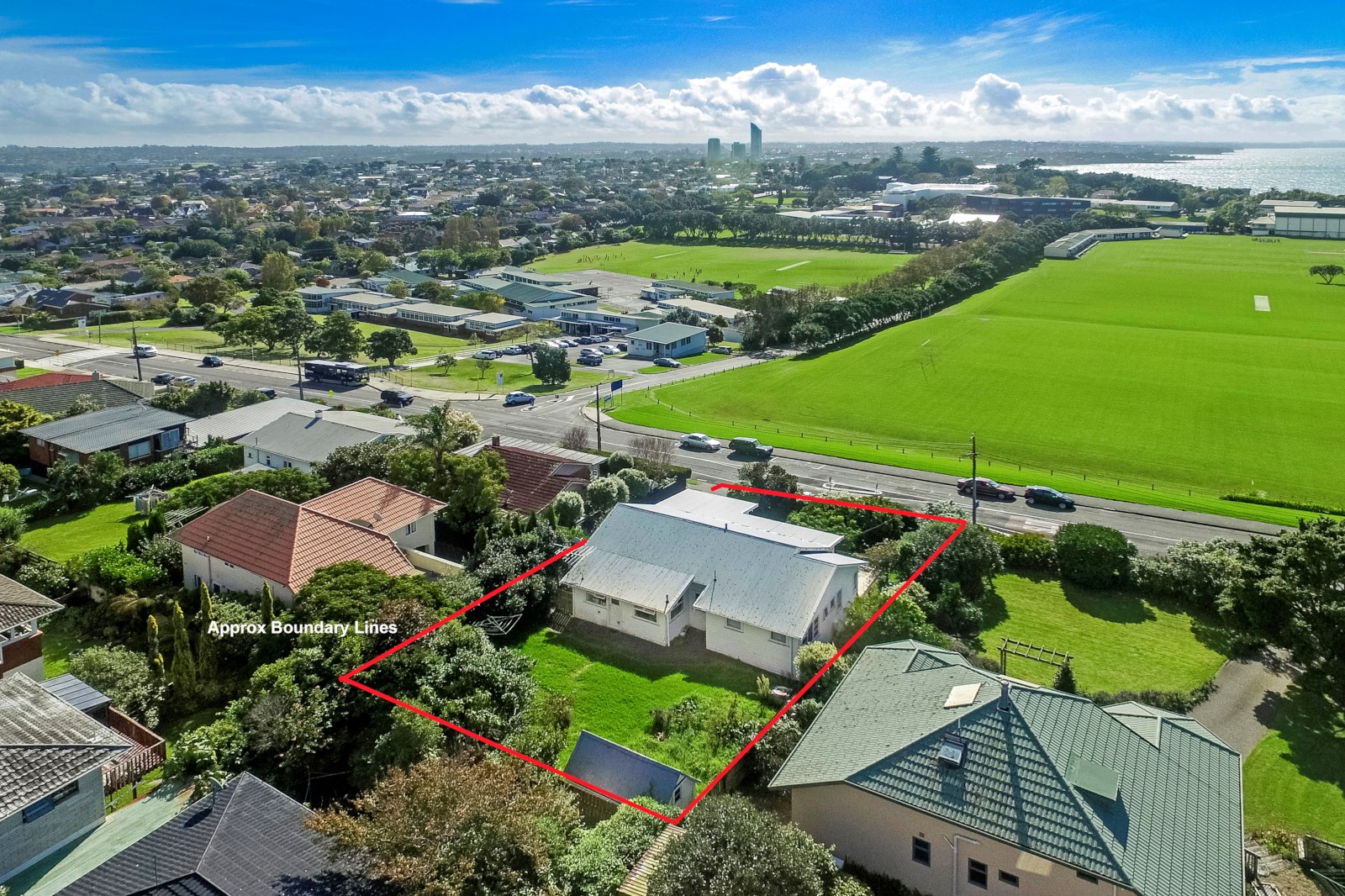 21 Winscombe Street, Belmont, Auckland - North Shore, 4 રૂમ, 2 બાથરૂમ