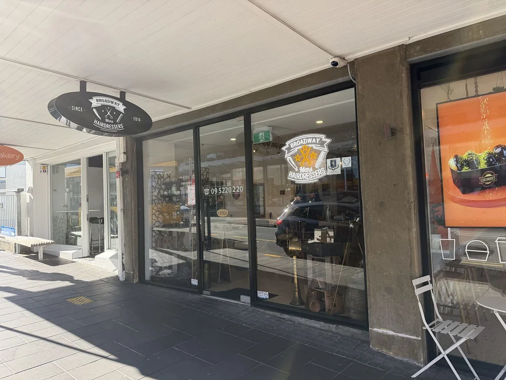Newmarket Prime Broadway Retail – Newmarket