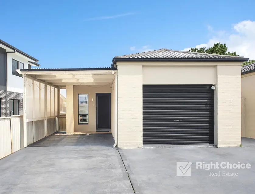 1/8A Taylor Road, Albion Park, NSW 2527, 3 Kuwarto, 2 Banyo, House