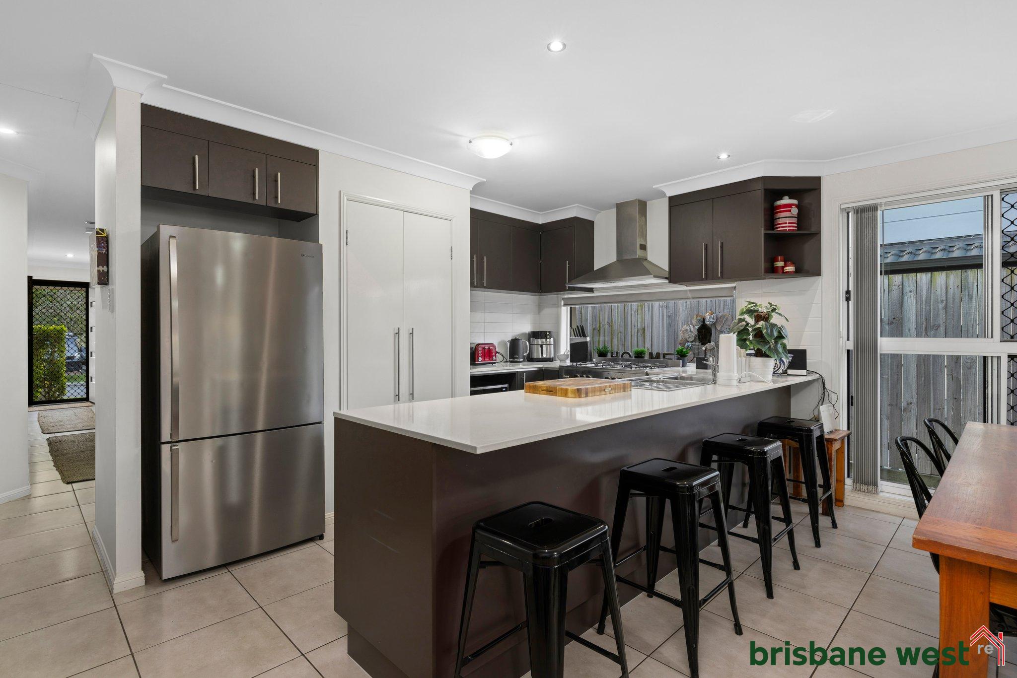 8 SALTBURN PL, WAKERLEY QLD 4154, 0 phòng ngủ, 0 phòng tắm, House