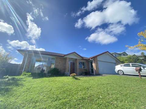 5-Bedroom House with 2 Bathrooms