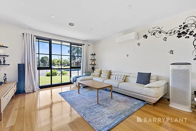 客厅 - 9 Ashfield Drive, Berwick, VIC 3806