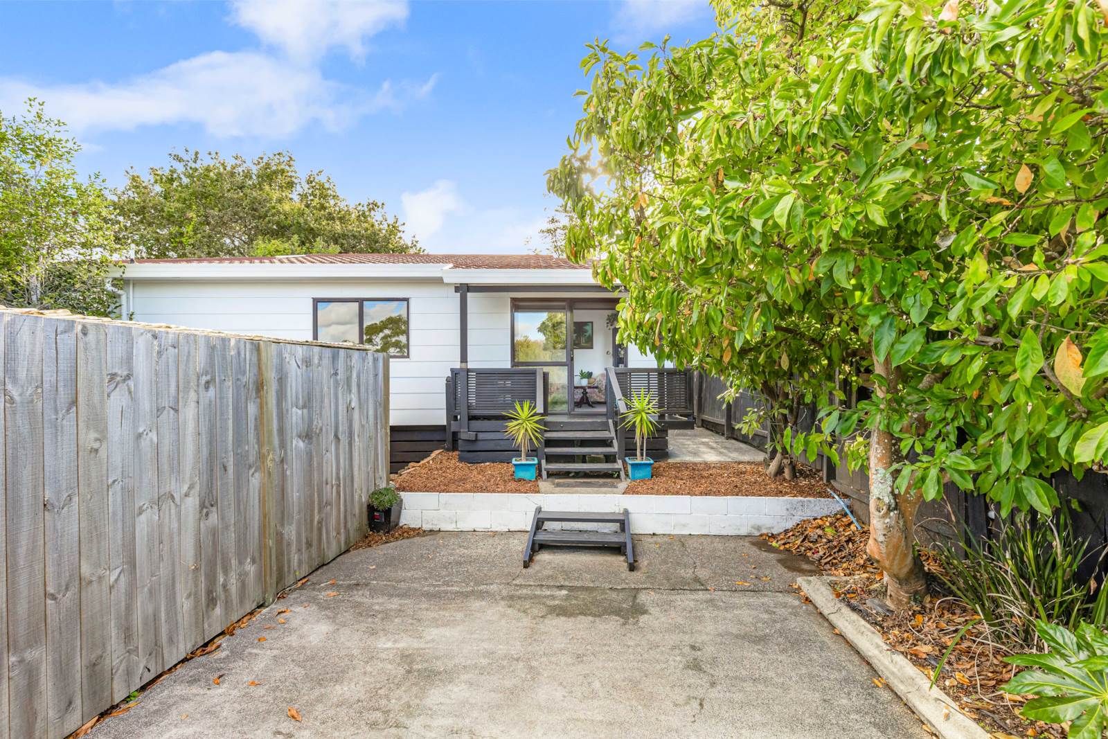 1/6 Peterhouse Place, West Harbour, Auckland - Waitakere, 2 chambres, 1 salles de bain, House