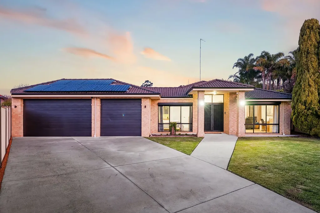 11 Daylesford Elbow, Jane Brook, WA 6056