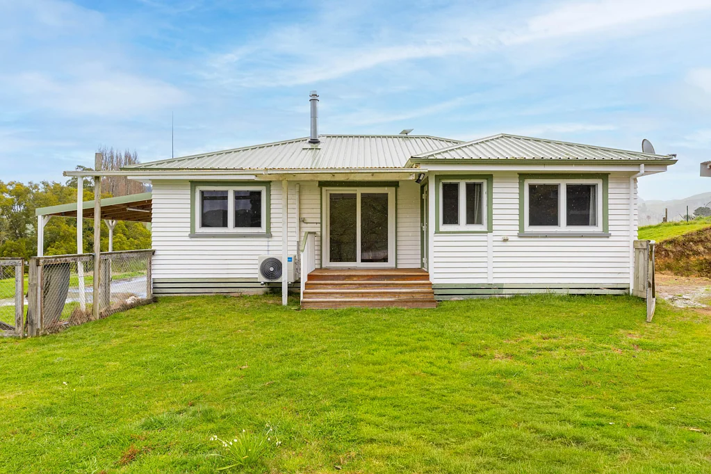 Waimiha 4ਬੈੱਡਰੂਮ Country living