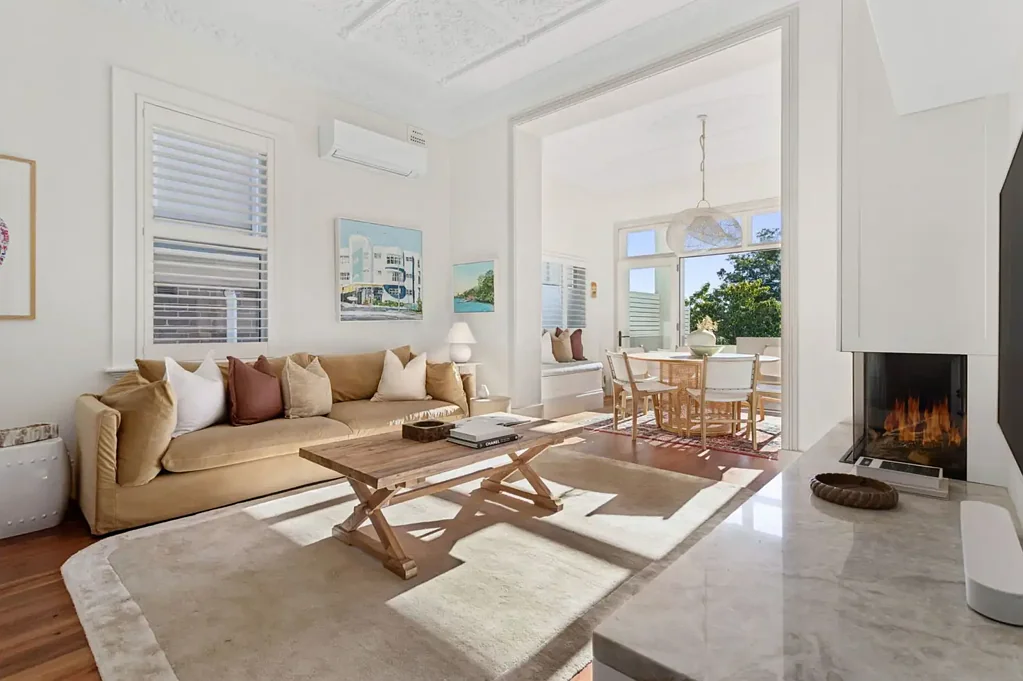 Bellevue Hill 2Phòng ngủ House sized sanctuary of timeless elegance in exclusive address