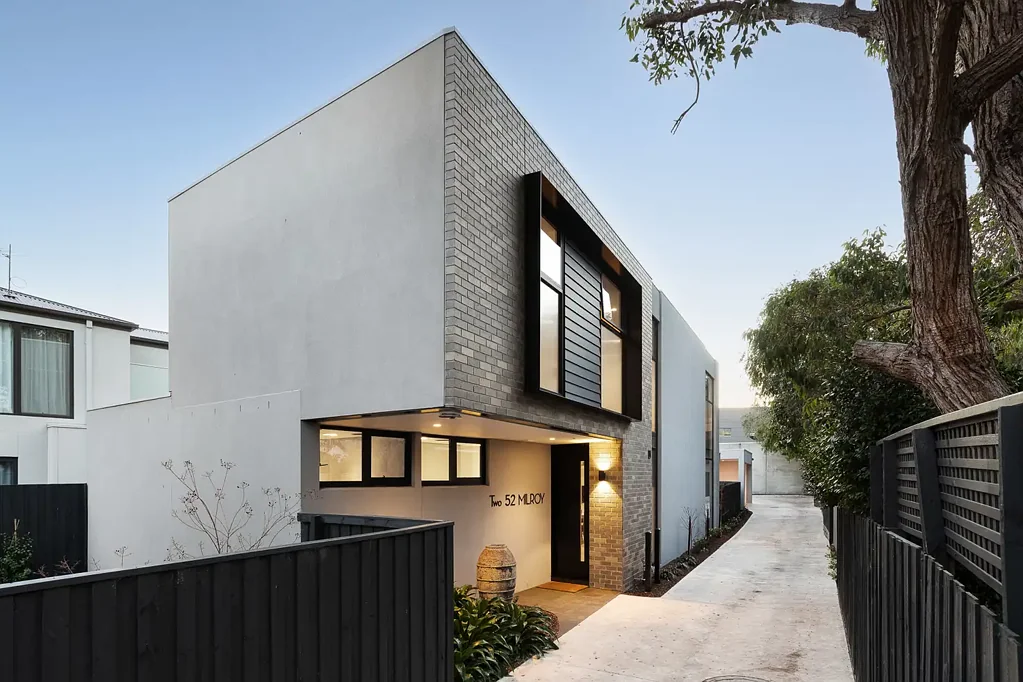 2/52 Milroy Street, Brighton East, VIC 3187