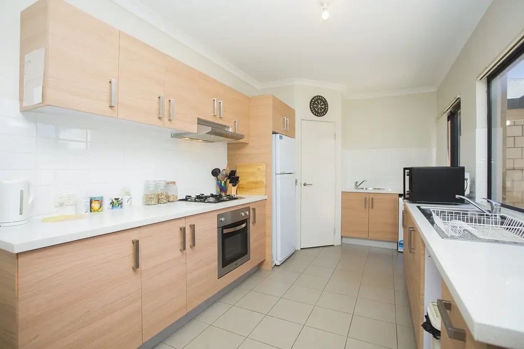 Midland 3房  Quality Villa with Great Space - No Strata Fees