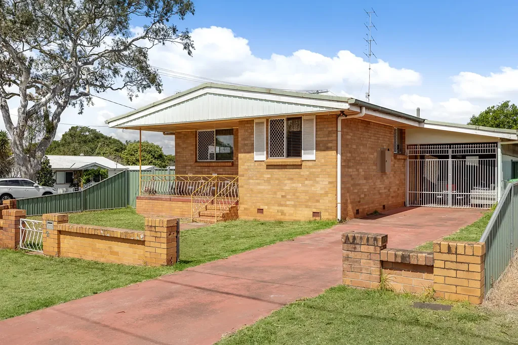 Rockville 3房 Solid brick 住宅：舒适、便利且潜力无限 Solid Brick Home with Comfort, Convenience & Potential
