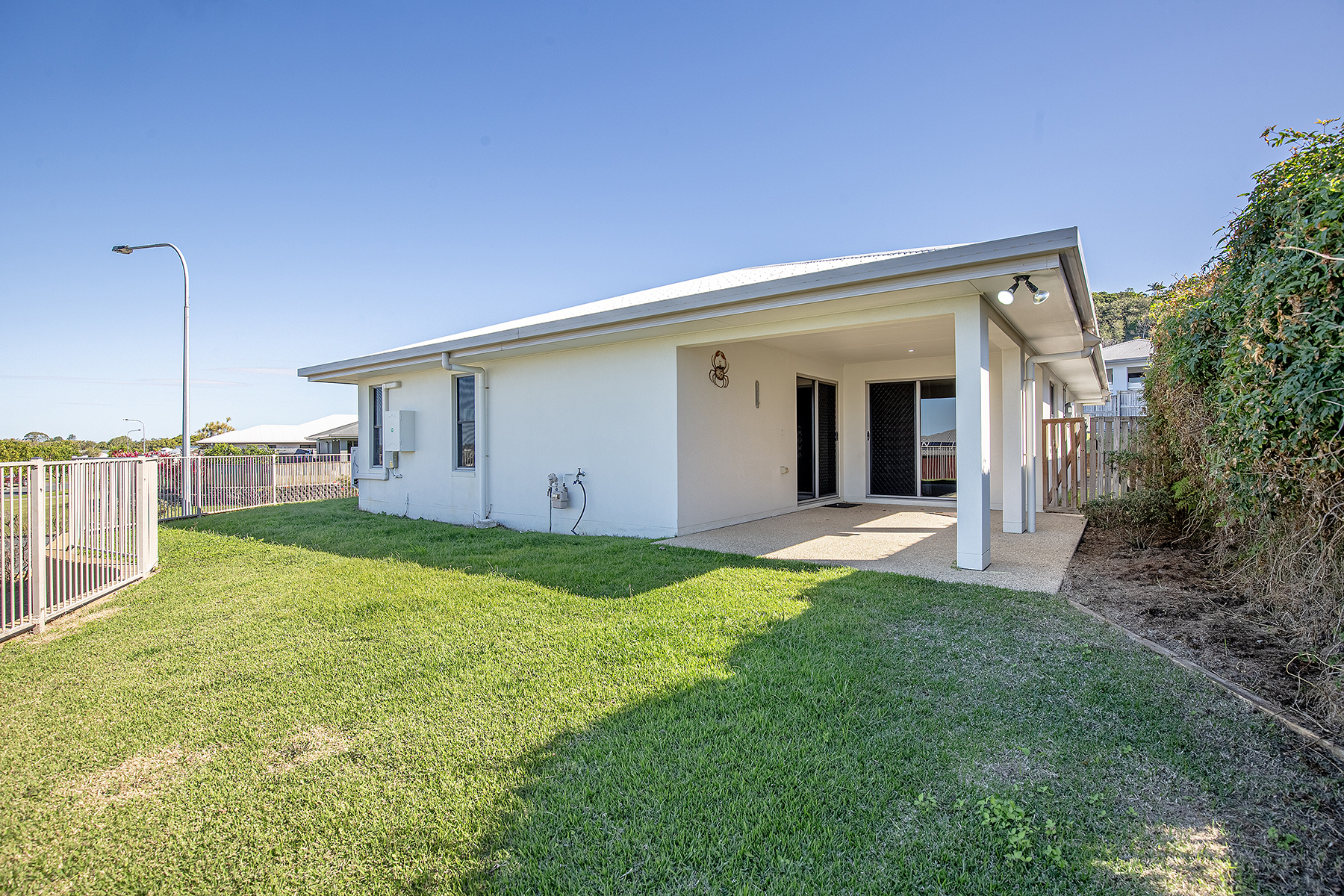 2 BENSARA CR, BEACONSFIELD QLD 4740, 0 ห้องนอน, 0 ห้องน้ำ, House