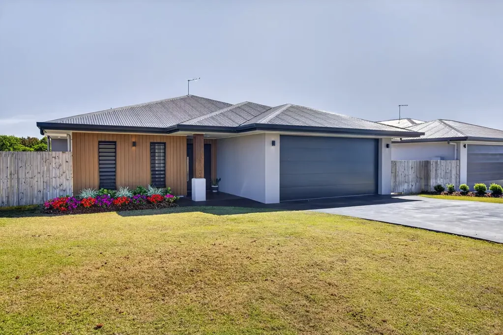 Atherton 4房  Sunset Ridge Estate | Near New | Modern Living