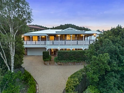 11 Cromarty Close, Ferny Grove