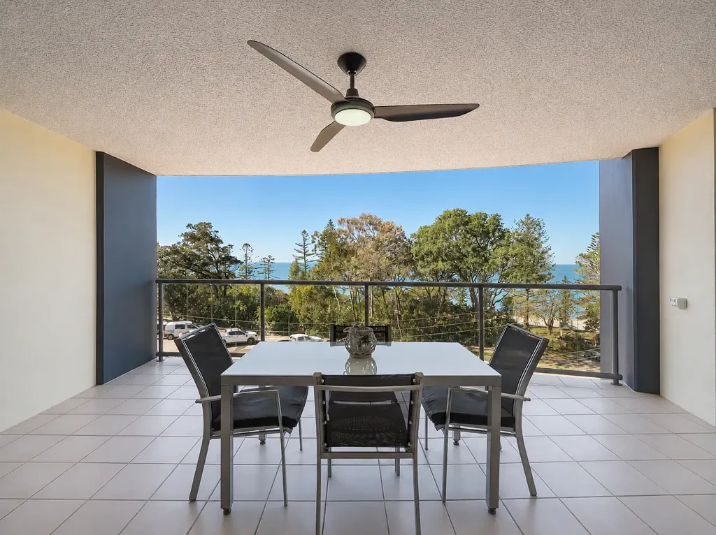 Redcliffe 3कमरा Spacious Coastal Apartment with Stunning Bay Views