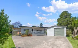 53 Hawkesbury Valley Way, Windsor