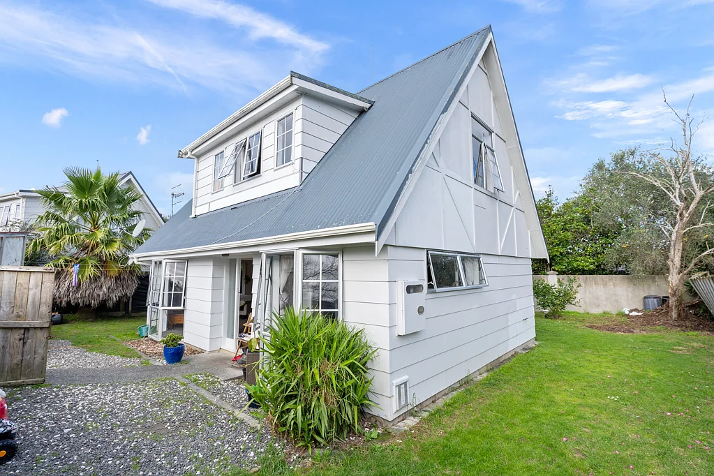 Tikipunga 3房  The Only Way Is Up - Enquiries Over $385,000