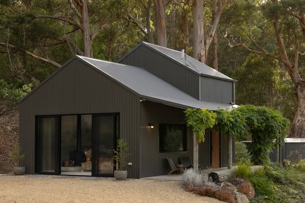 Shadforth 1ਬੈੱਡਰੂਮ Stillwood Retreat by Studio Atelier