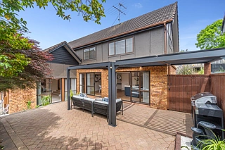 12 Steele Street, Meadowbank, Auckland City