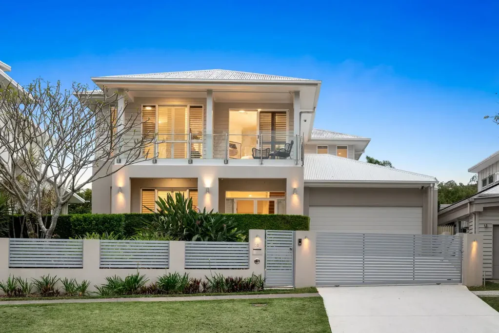 Coorparoo 5Kwarto Elevated Family House Opposite Majestic Park