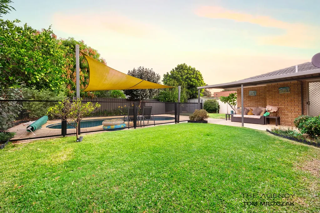 4 Wenden Place, Willetton, WA 6155