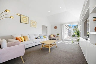 2/20 Tui Glen Road, Birkenhead, North Shore City